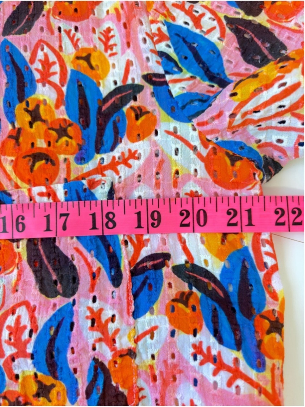 SOLID & STRIPED The Cabana Shirt in Orange Tree Print - Picture 11 of 11